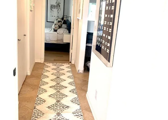 Entire Perfectly Located Gem In Old Town Scottsdale
