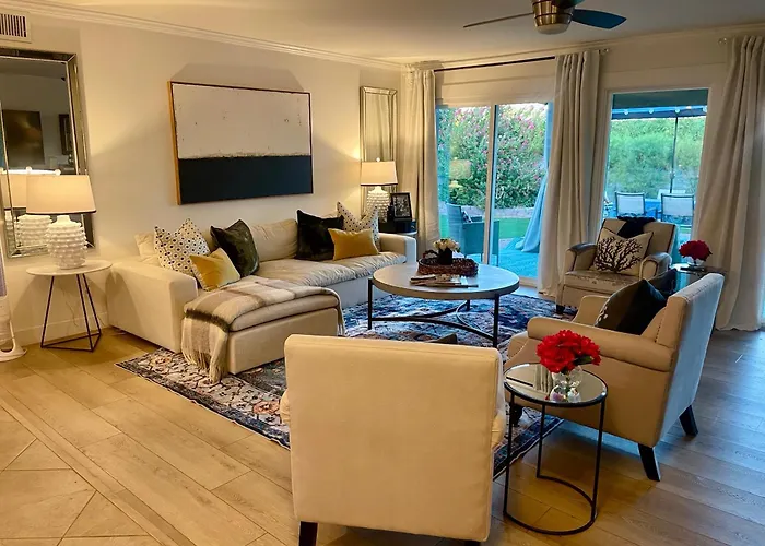 Holiday home Entire Perfectly Located Gem In Old Town *