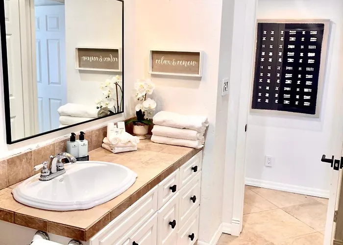 Holiday home Entire Perfectly Located Gem In Old Town