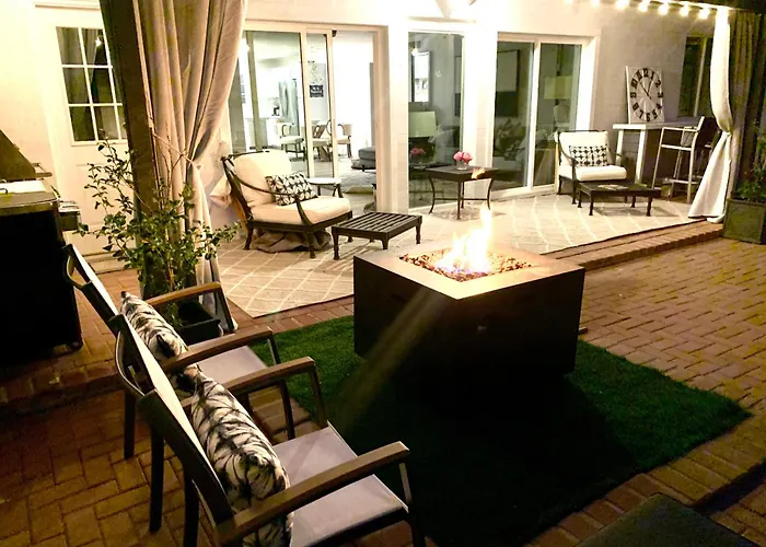 Entire Perfectly Located Gem In Old Town *